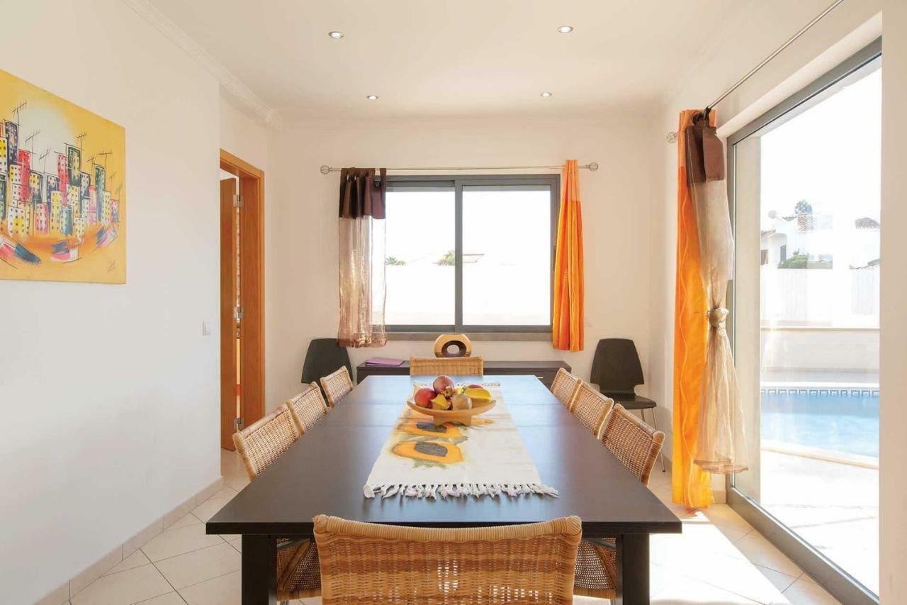Villa Ruana - 5 Bedrooms On Suite- Free Out Door Hot Jacuzzi - By Bedzy Albufeira Buitenkant foto